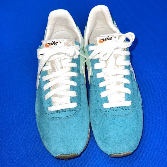 🚫SOLD! 🎽NWOT |•NIKE•| Retro Style Pre Montreal Racer VNTG Style Sneakers🎽 - Picture 6 of 16